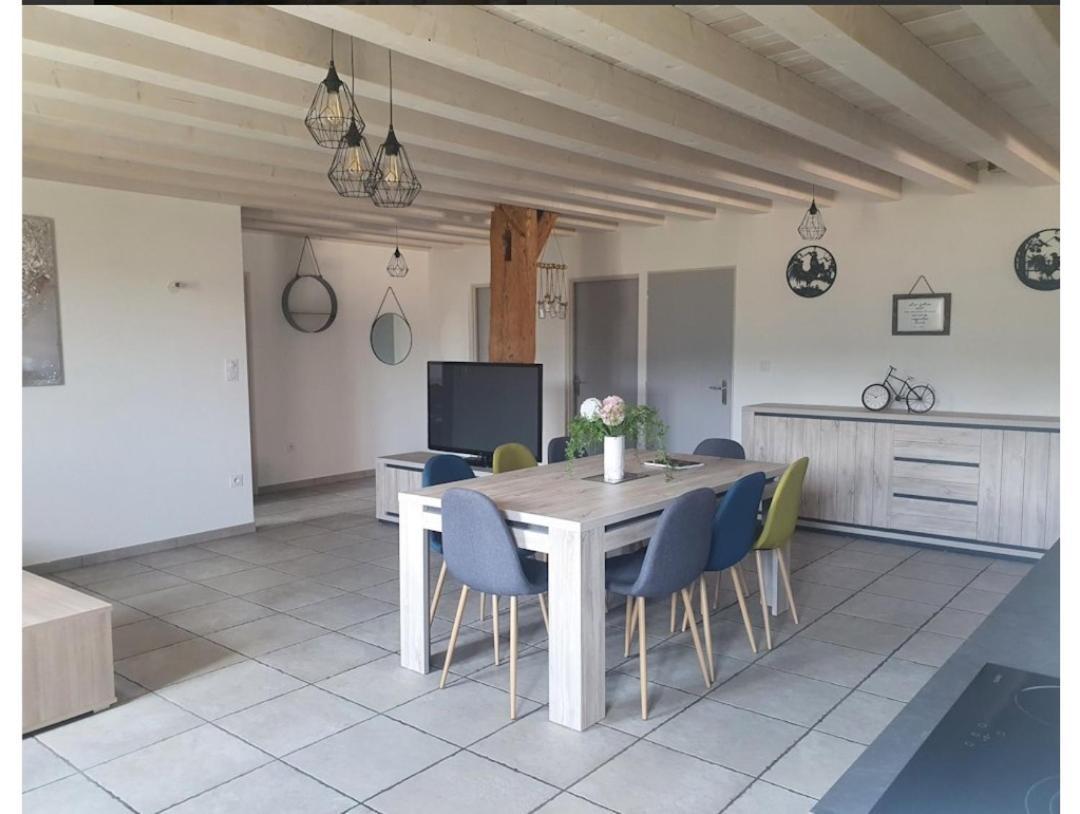 Gite chez la So ! Avec visite à la ferme Arcon  Esterno foto